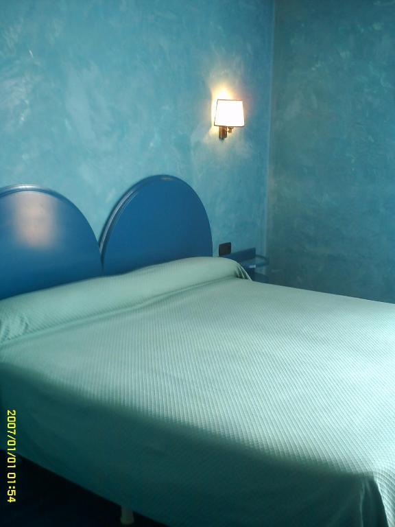 Hotel Villapaloma La Virgen del Camino Habitación foto